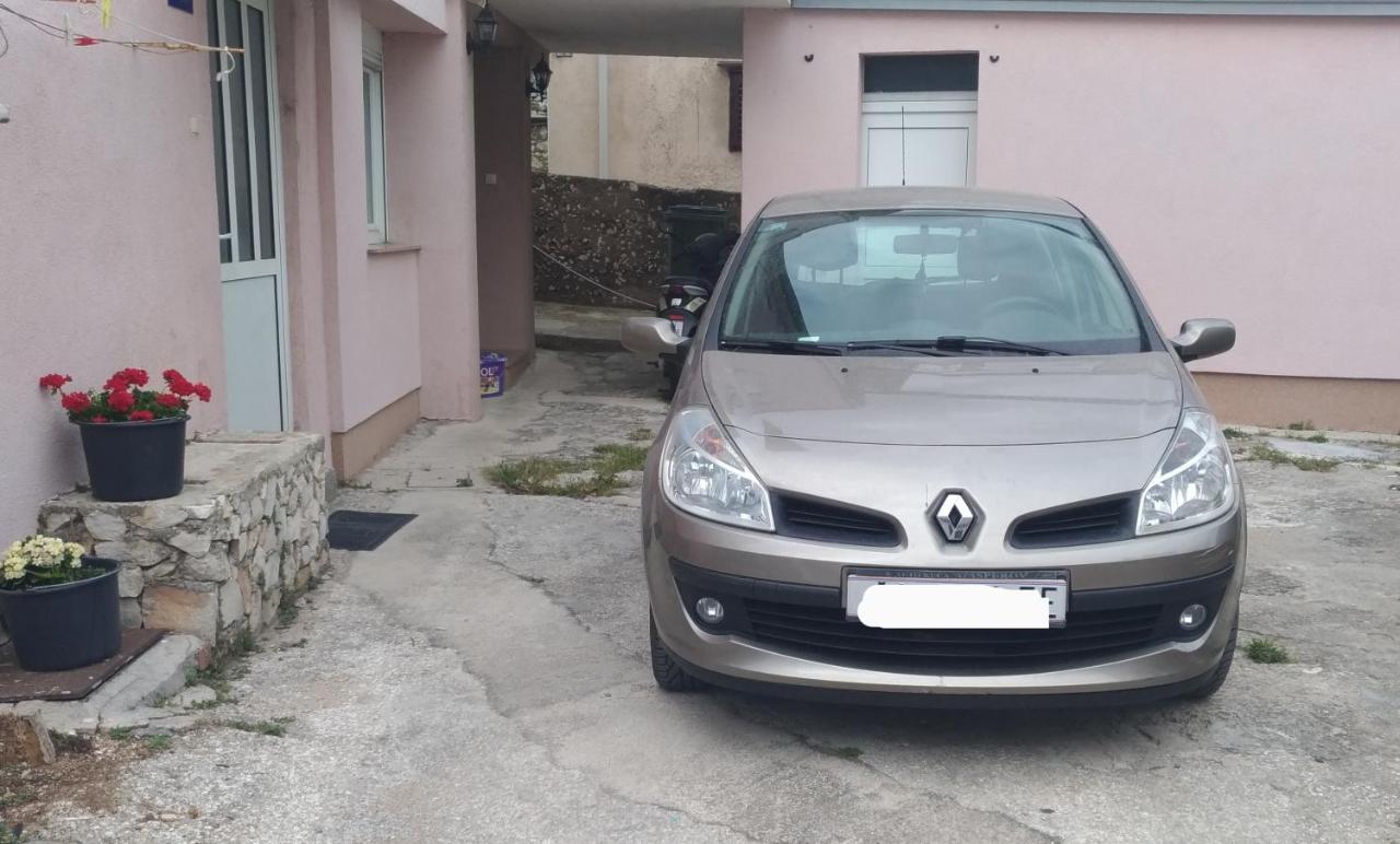 Apartma Ivana *